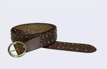  Ceinture en cuir cloutée 