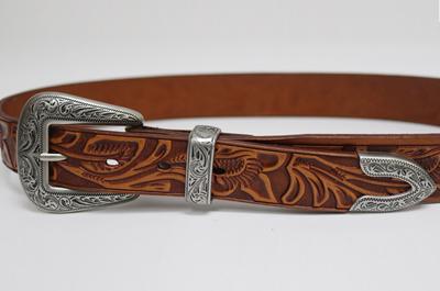 Ceinture en cuir estampé