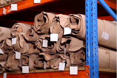 Ceinture en cuir estampé