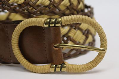 Ceinture en cuir tressé à la main